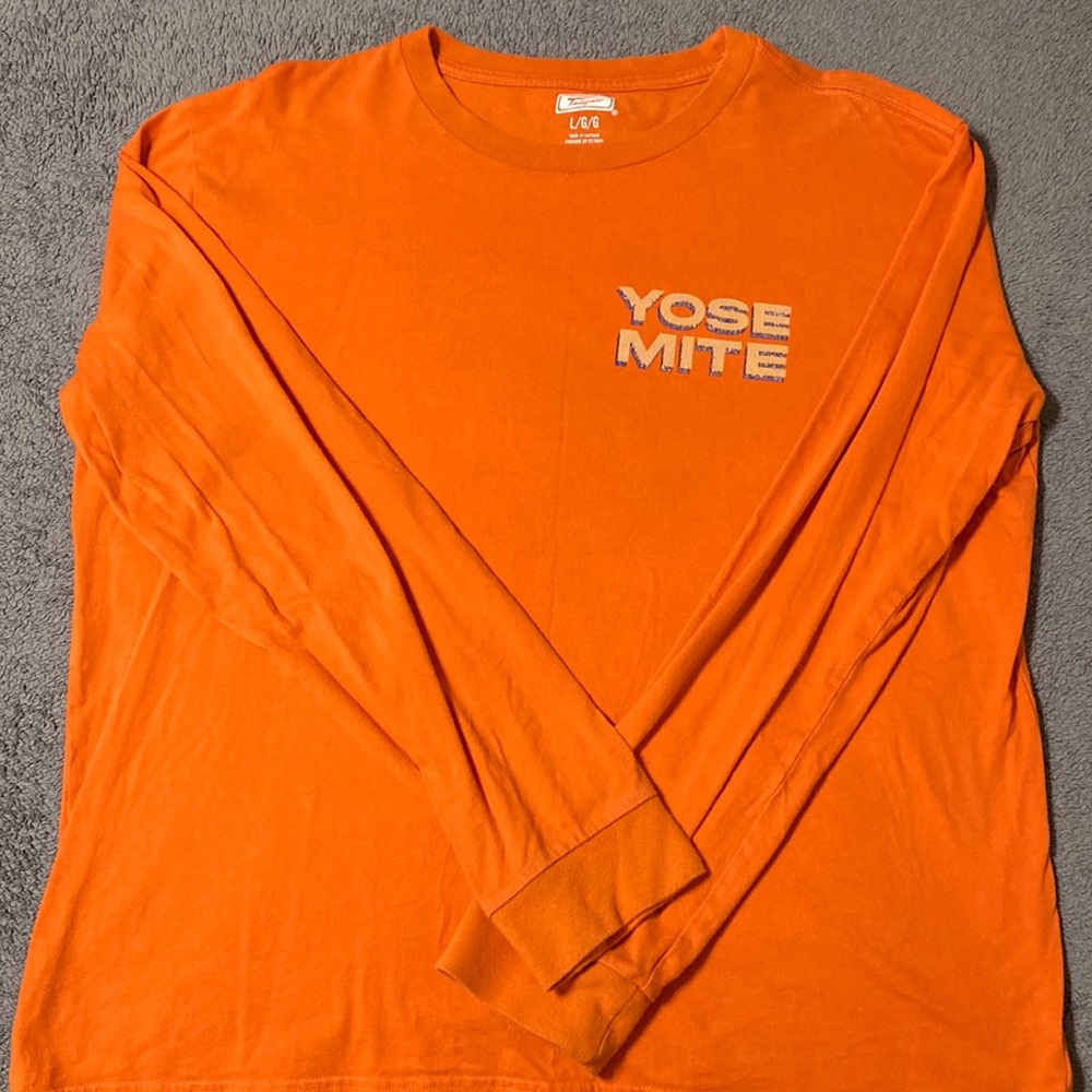 American Eagle YOSEMITE Long Sleeve Tee